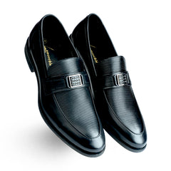 Lamonchie Parvoro - Textured Leather Loafer - Black